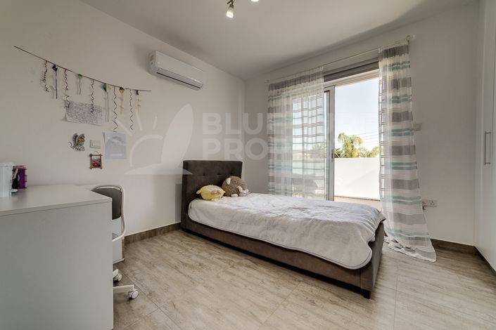 Image No.19-3 Bed Villa for sale