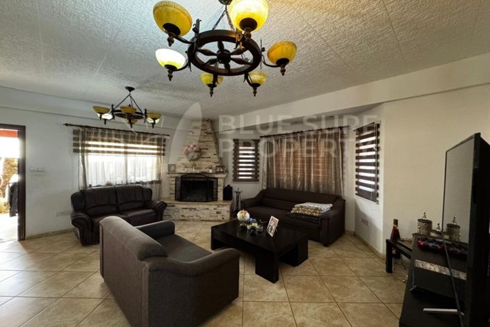 Image No.5-3 Bed Villa for sale