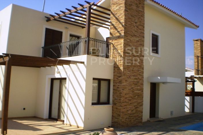 Image No.1-3 Bed Villa for sale
