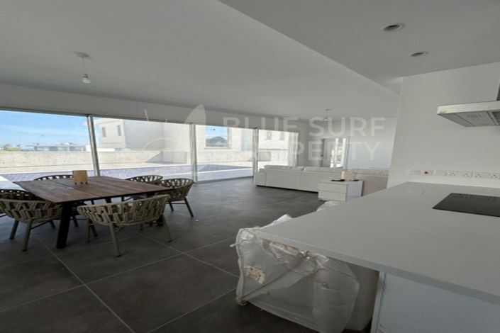 Image No.5-4 Bed Villa for sale