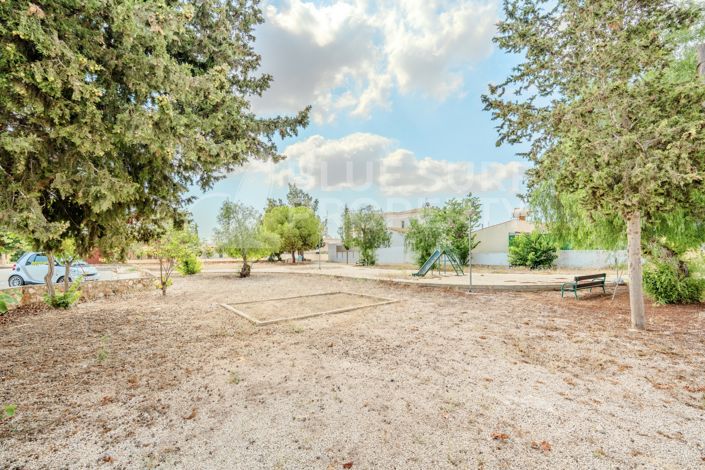 Image No.26-2 Bed Bungalow for sale