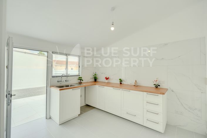 Image No.6-2 Bed Bungalow for sale