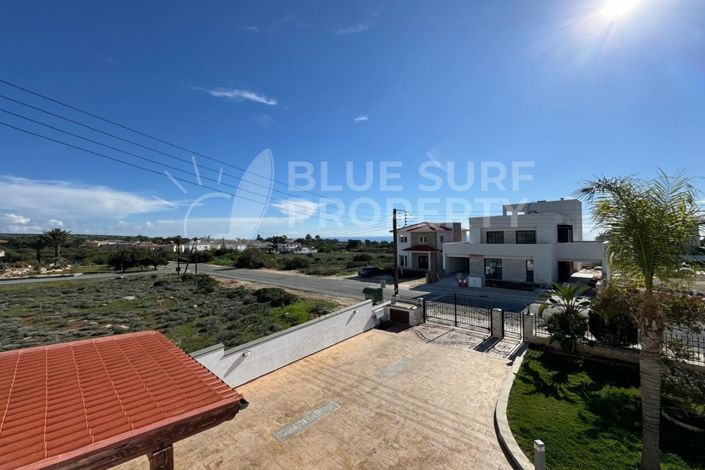 Image No.9-5 Bed Villa for sale