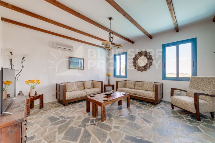 Image No.5-3 Bed Villa for sale