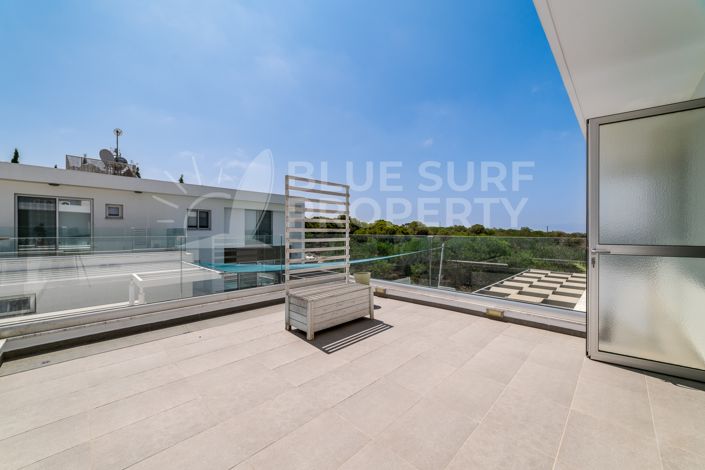 Image No.19-3 Bed Villa for sale