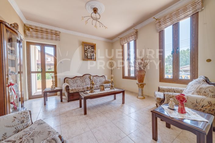 Image No.3-4 Bed Villa for sale