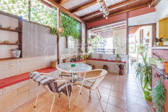 Image No.24-4 Bed Villa for sale