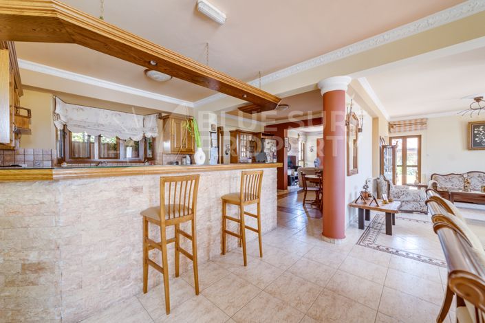 Image No.7-4 Bed Villa for sale