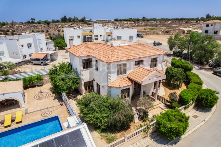 Image No.25-4 Bed Villa for sale