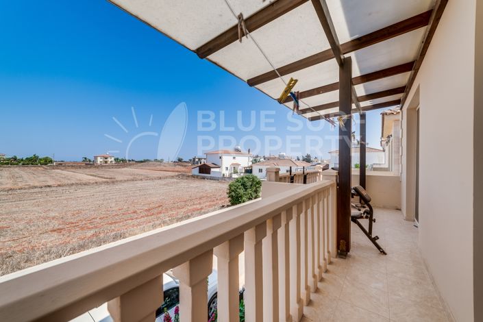 Image No.12-2 Bed Villa for sale