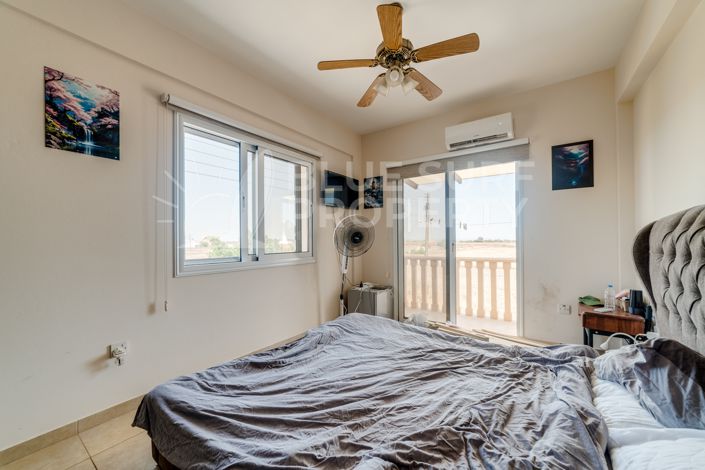 Image No.10-2 Bed Villa for sale