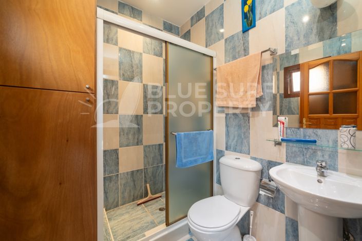 Image No.13-2 Bed Property for sale