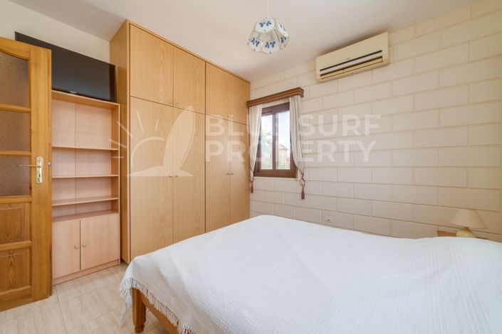 Image No.15-2 Bed Property for sale