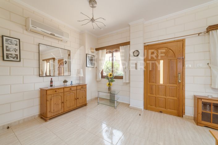 Image No.3-2 Bed Property for sale