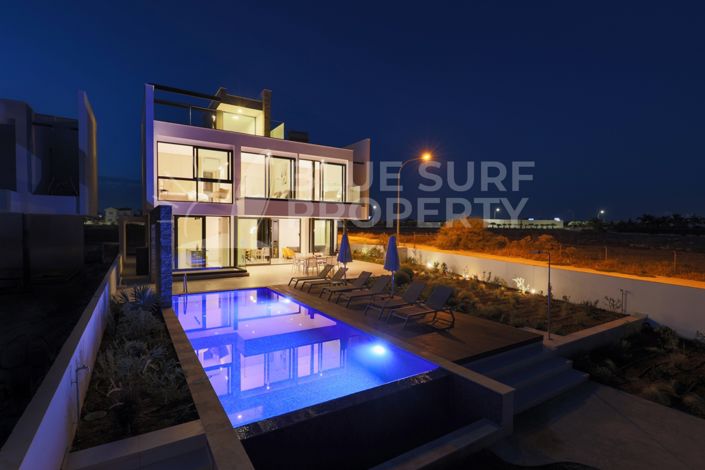 Image No.18-5 Bed Villa for sale