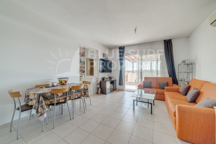 Liopetri, Apartment