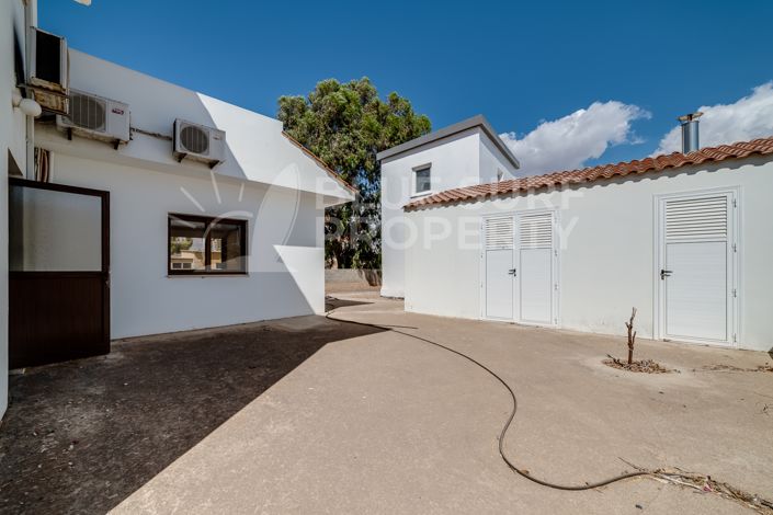 Image No.38-4 Bed Villa for sale