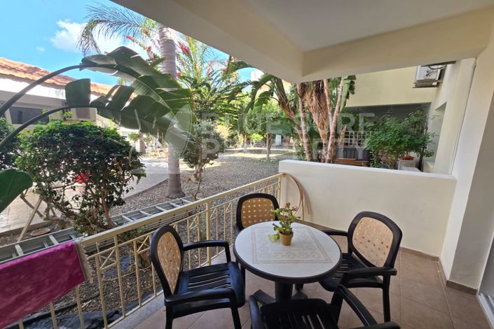 Image No.1-1 Bed Villa for sale