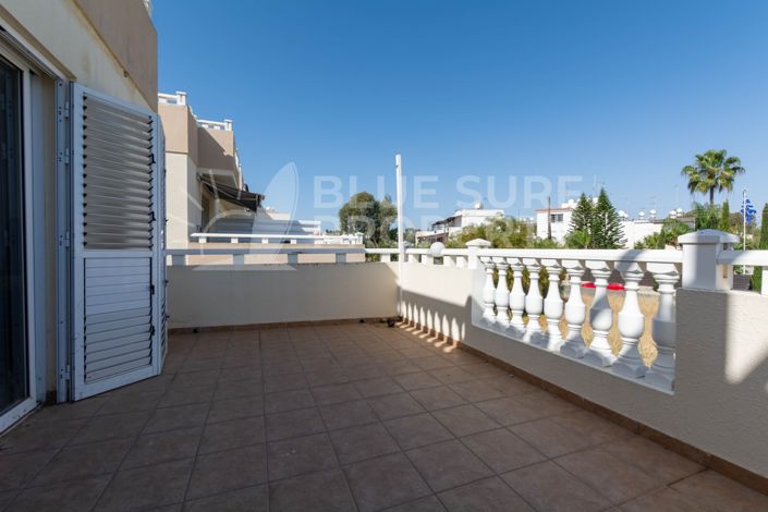 Image No.1-3 Bed Apartment for sale