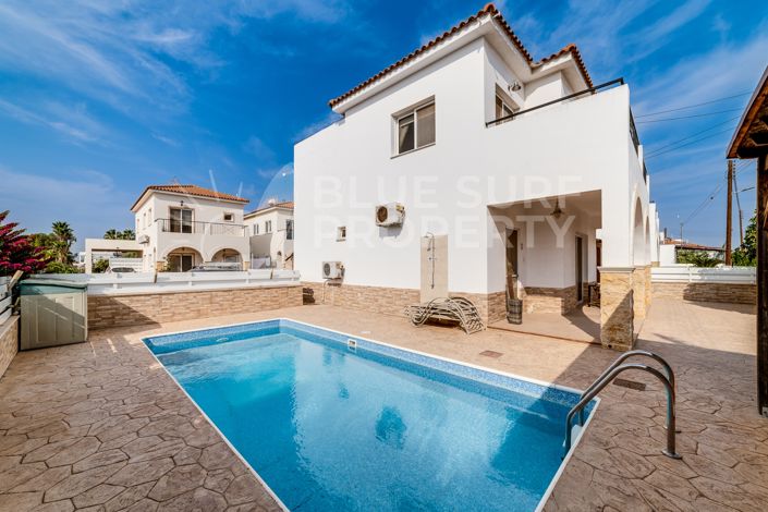 Image No.21-Propriété de 3 chambres à vendre à Avgorou