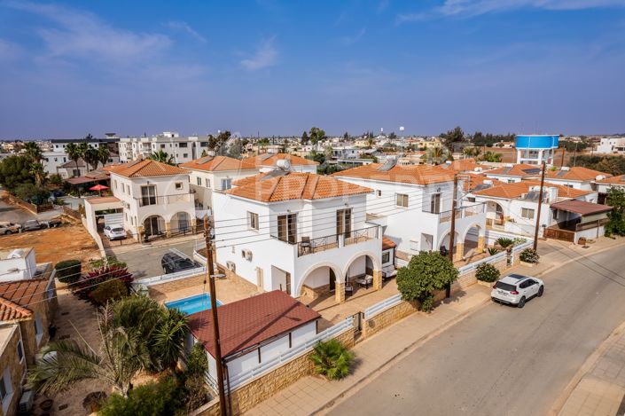 Image No.36-Propriété de 3 chambres à vendre à Avgorou