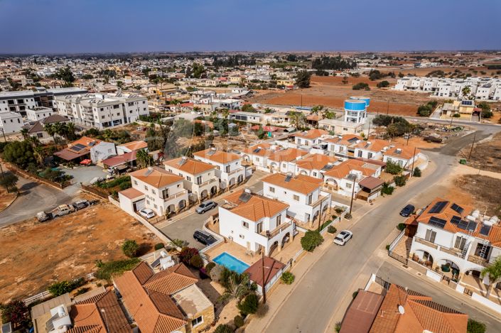 Image No.37-Propriété de 3 chambres à vendre à Avgorou