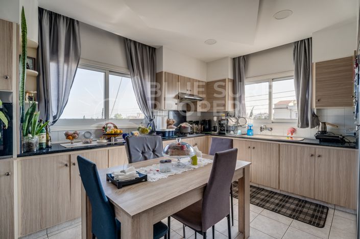 Image No.5-Appartement de 3 chambres à vendre à Deryneia