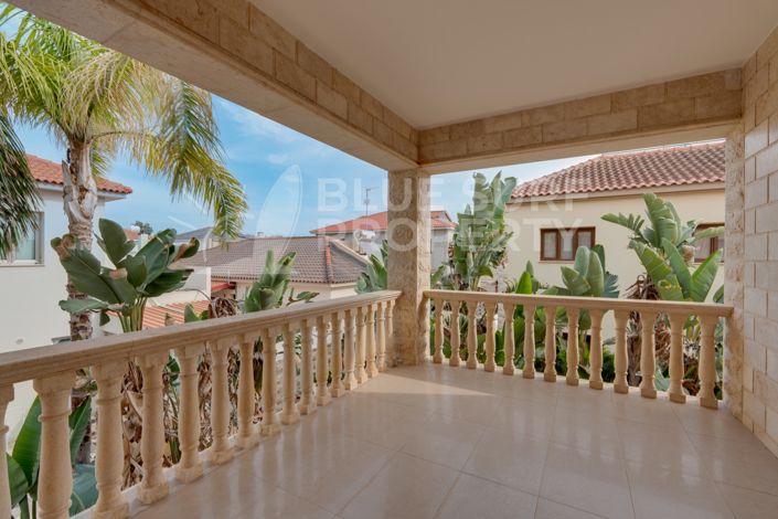 Image No.18-3 Bed Villa for sale