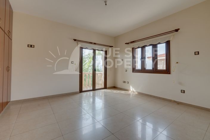 Image No.21-3 Bed Villa for sale