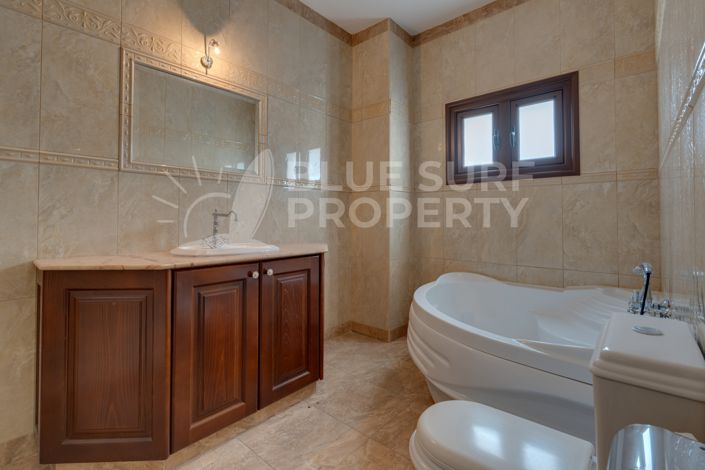 Image No.25-3 Bed Villa for sale