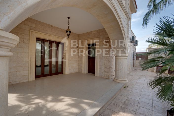 Image No.28-3 Bed Villa for sale
