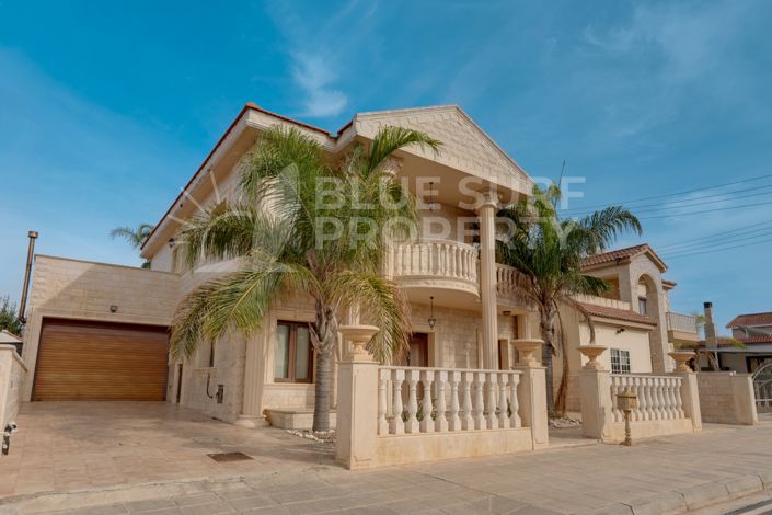 Image No.36-3 Bed Villa for sale