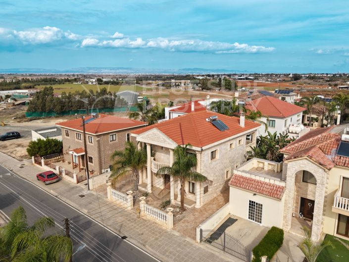 Image No.39-3 Bed Villa for sale