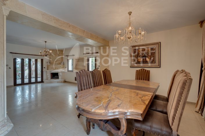 Image No.6-3 Bed Villa for sale