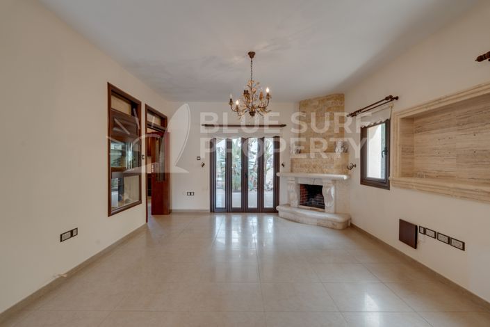 Image No.8-3 Bed Villa for sale