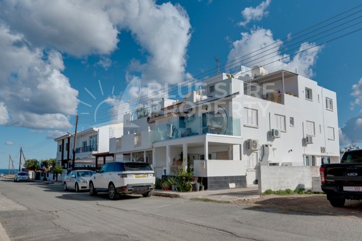 Image No.19-2 Bed Apartment for sale