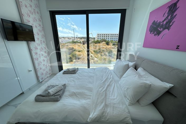 Image No.12-4 Bed Villa for sale