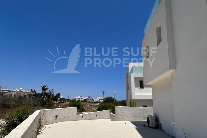 Image No.29-3 Bed Villa for sale