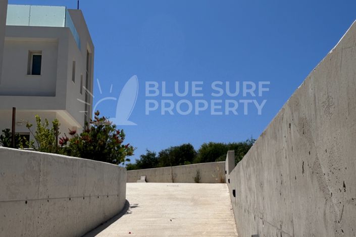 Image No.30-3 Bed Villa for sale