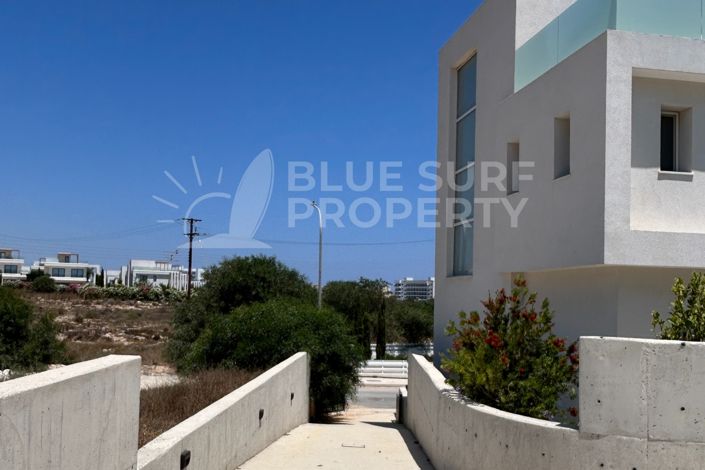 Image No.31-3 Bed Villa for sale