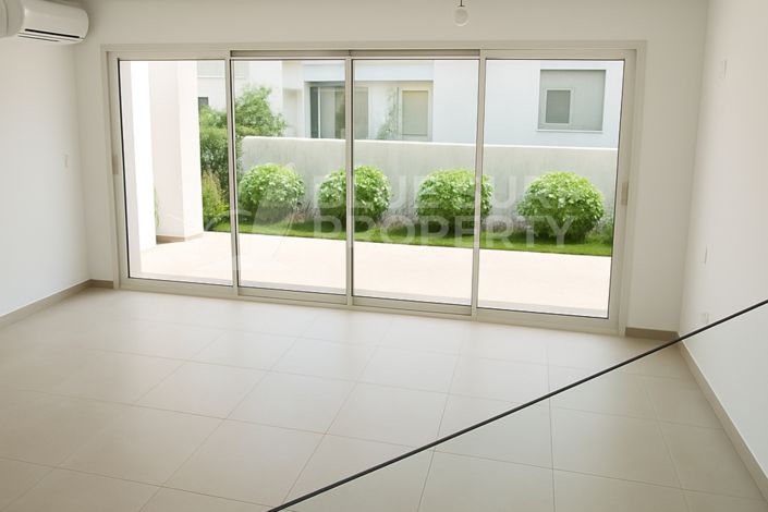 Image No.6-3 Bed Villa for sale