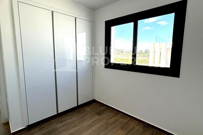 Image No.12-3 Bed Villa for sale