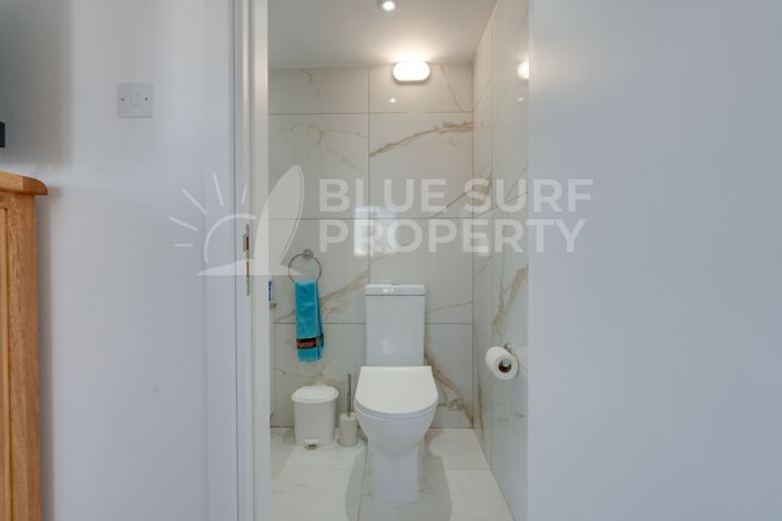 Image No.17-3 Bed Villa for sale