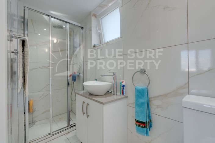 Image No.18-3 Bed Villa for sale