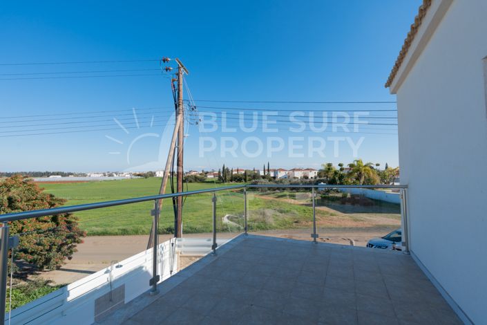 Image No.21-3 Bed Villa for sale