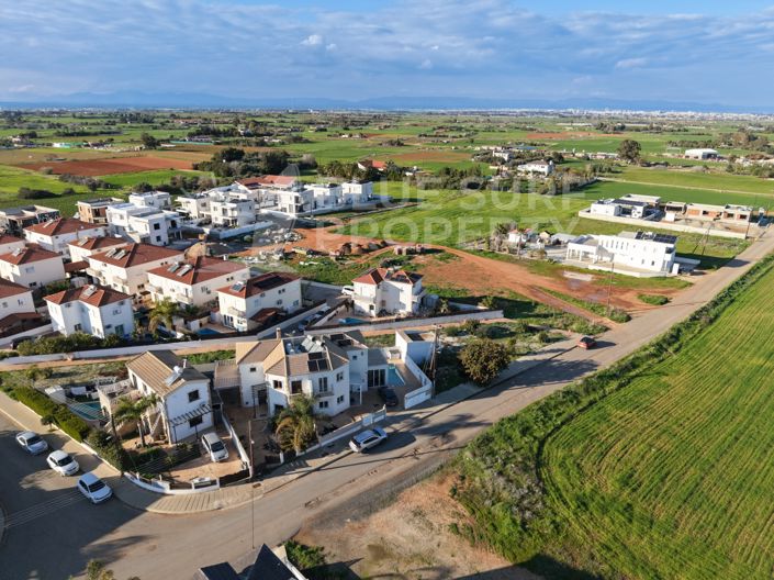 Image No.38-3 Bed Villa for sale