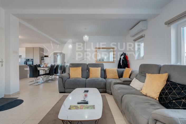 Image No.6-3 Bed Villa for sale