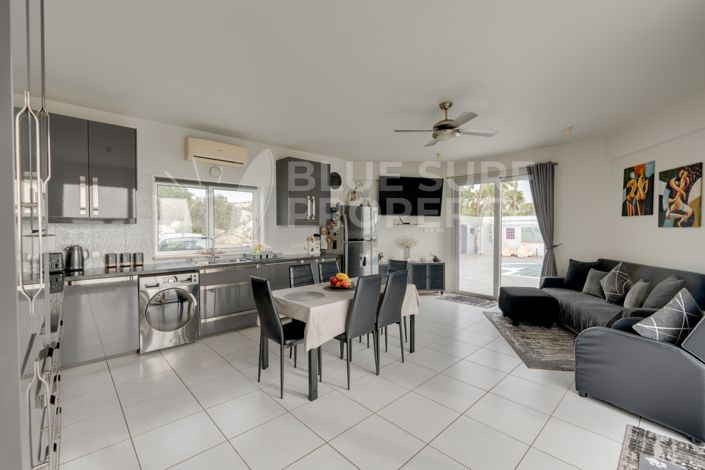 Image No.11-6 Bed Villa for sale