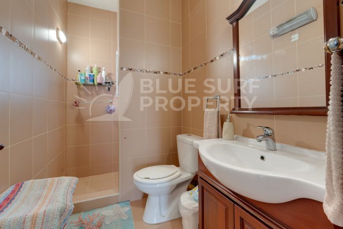 Image No.40-6 Bed Villa for sale