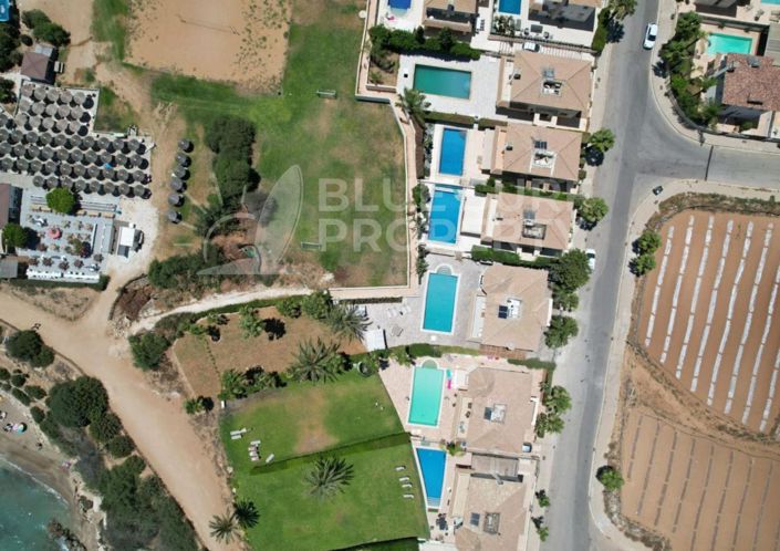 Image No.2-5 Bed Villa for sale